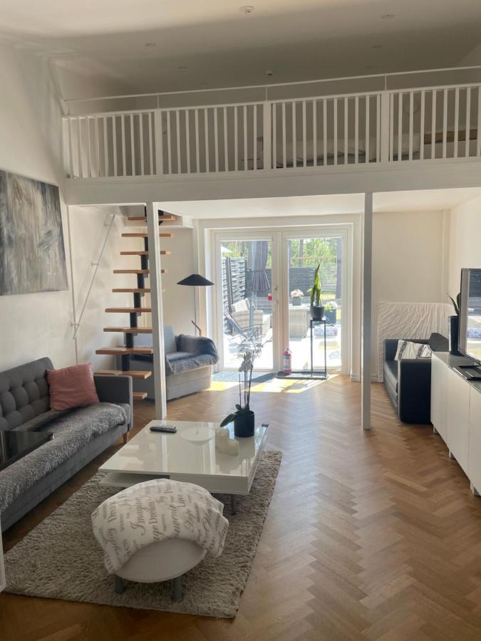 Nyrenoverad Laegenhet Åhus Exterior foto